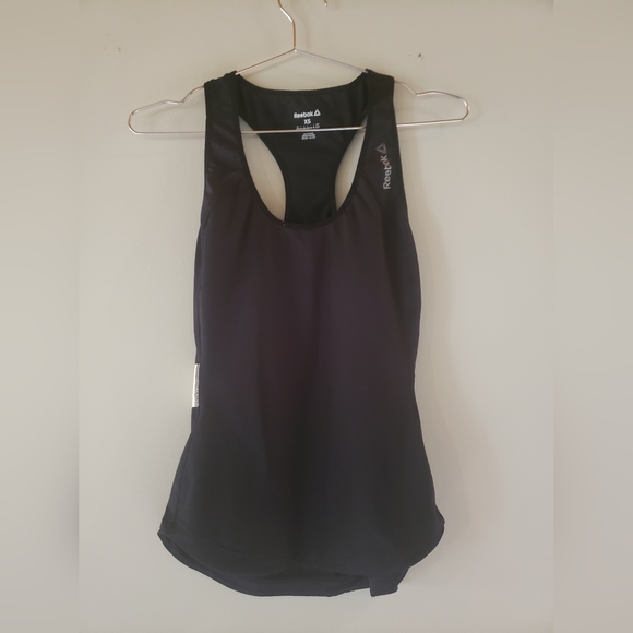 Reebok xs black and white athletic tank - Picture 1 of 2
